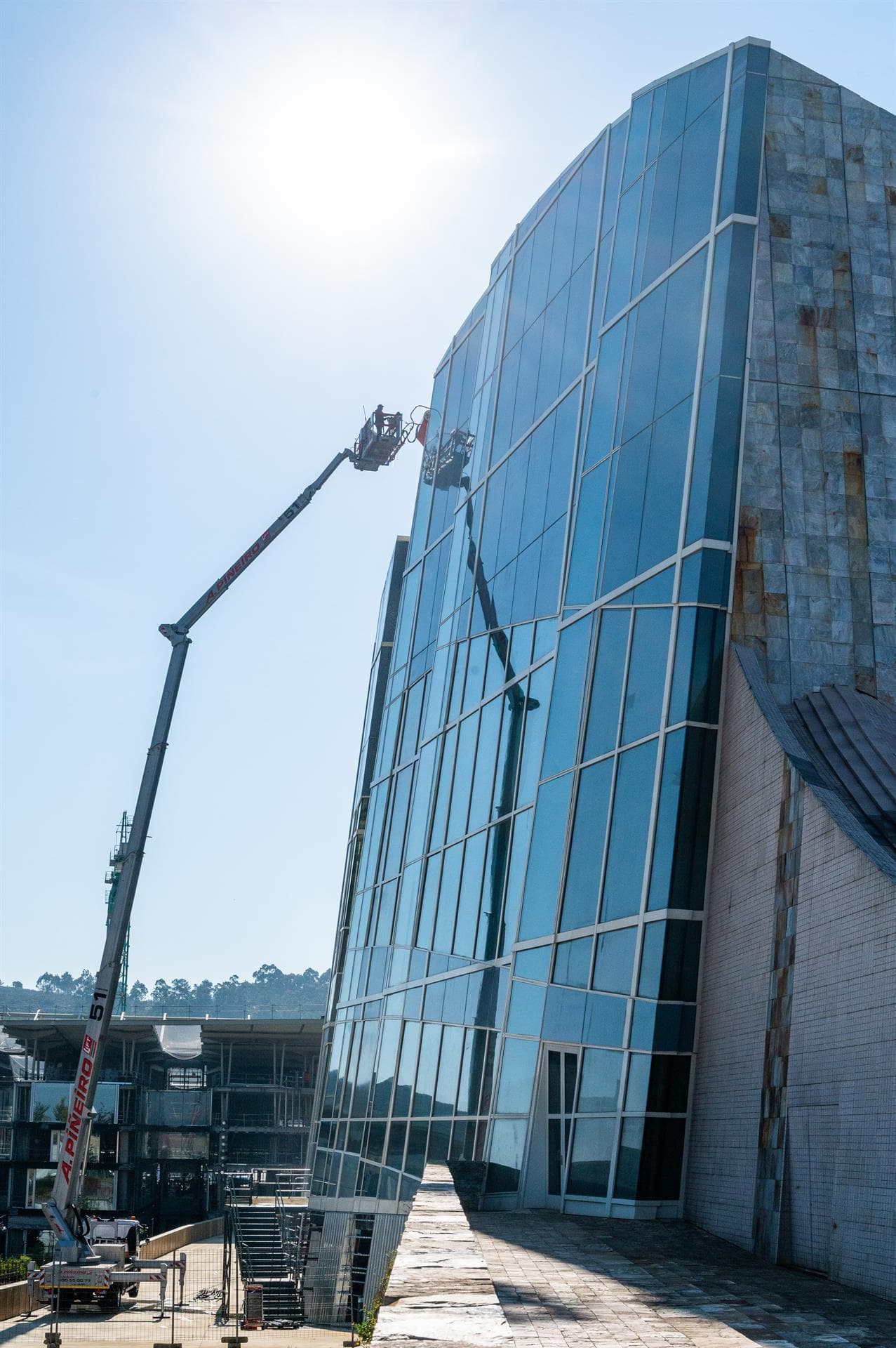 Trabajos de A. Piñeiro Lift con hyCLEANER®